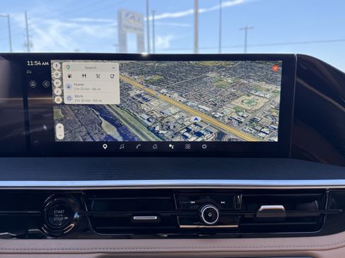 Certified 2025 INFINITI QX80 Sensory image 24