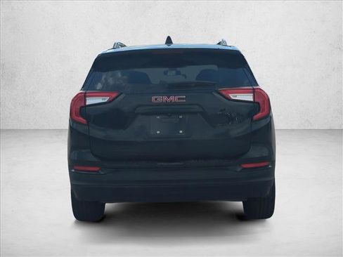 Certified 2024 GMC Terrain SLE w/ Driver Convenience Package image 5