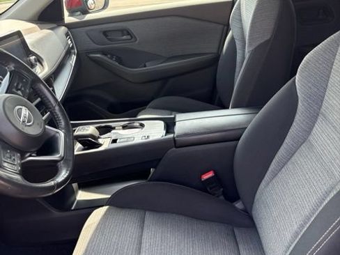 Used 2021 Nissan Rogue S FWD image 10