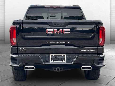 Used 2021 GMC Sierra 1500 Denali w/ Technology Package AWD/4WD image 3