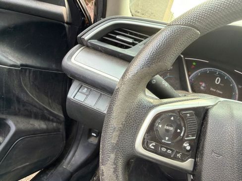 Used 2017 Honda Civic EX image 10