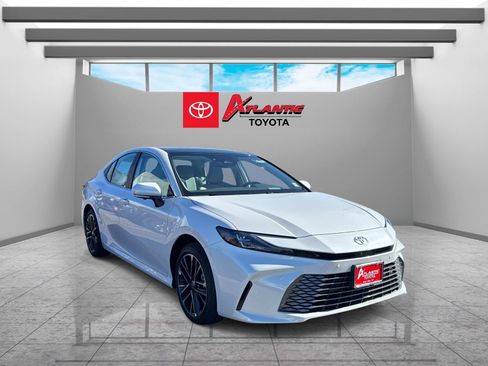 New 2026 Toyota Camry XLE image 4