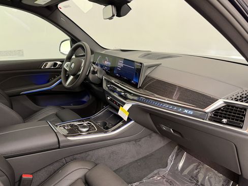 New 2026 BMW X5 sDrive40i w/ M Sport Package RWD image 31