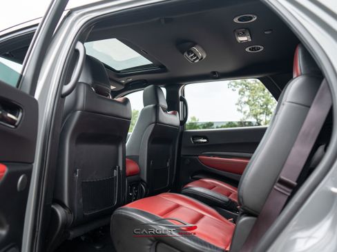 Used 2021 Dodge Durango R/T w/ Tow 'N Go Package AWD/4WD image 22