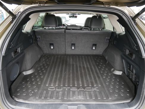 Certified 2023 Subaru Outback Limited image 18