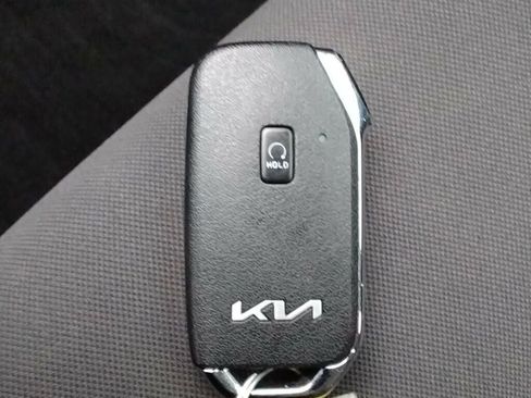Used 2023 Kia K5 LXS image 24