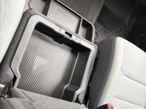 Used 2022 RAM 1500 Big Horn AWD/4WD image 45