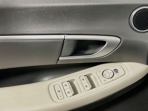 Used 2025 Hyundai Sonata SEL FWD image 16