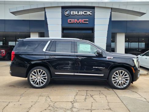 New 2026 GMC Yukon Denali AWD/4WD image 2
