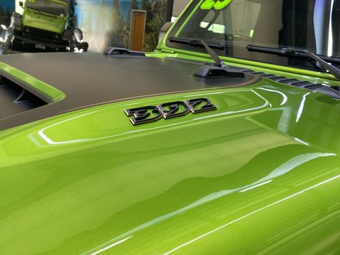 New 2025 Jeep Wrangler Unlimited Rubicon 392 image 12