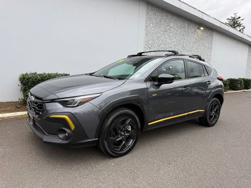 Used 2024 Subaru Crosstrek 2.5i Sport AWD/4WD image 2