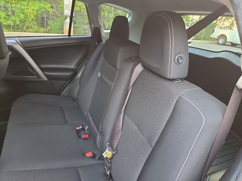 Used 2017 Toyota RAV4 XLE w/ All Weather Liner Package AWD/4WD image 25