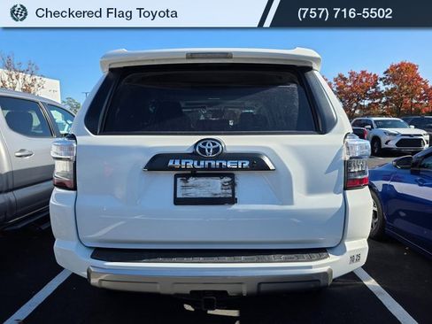 Used 2022 Toyota 4Runner TRD Off-Road Premium image 5