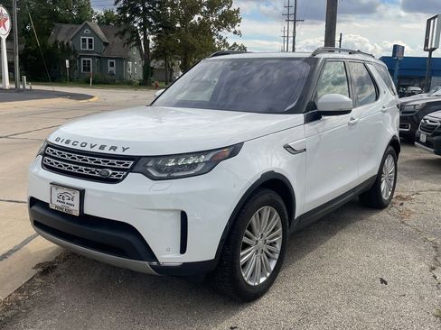 Used 2018 Land Rover Discovery HSE AWD/4WD image 2