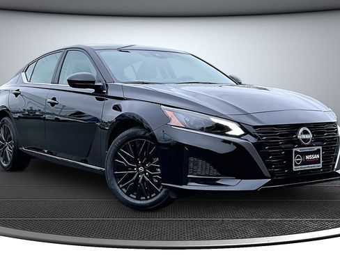 New 2026 Nissan Altima 2.5 SV AWD/4WD image 1