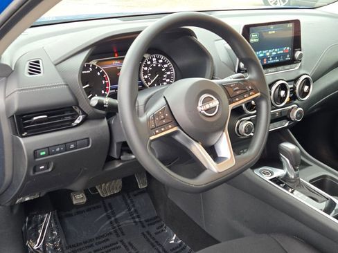 Used 2024 Nissan Sentra SV image 20