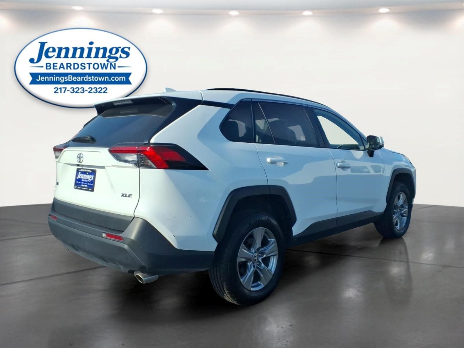 Used 2024 Toyota RAV4 XLE FWD image 27