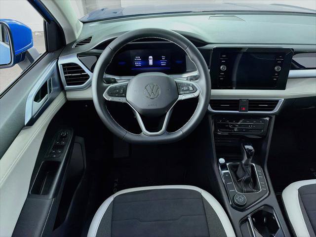 New 2027 Volkswagen Taos SE AWD/4WD image 22