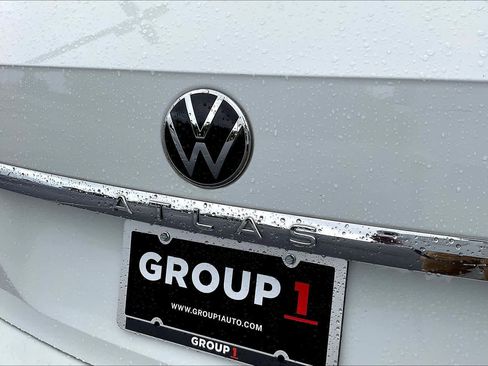 Used 2021 Volkswagen Atlas SE FWD image 30