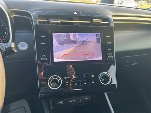 Used 2023 Hyundai Tucson SEL image 12