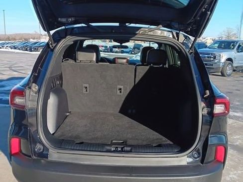 Used 2025 Ford Escape ST-Line AWD/4WD image 21