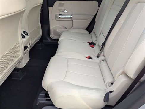 New 2026 Mercedes-Benz GLB 250 image 13