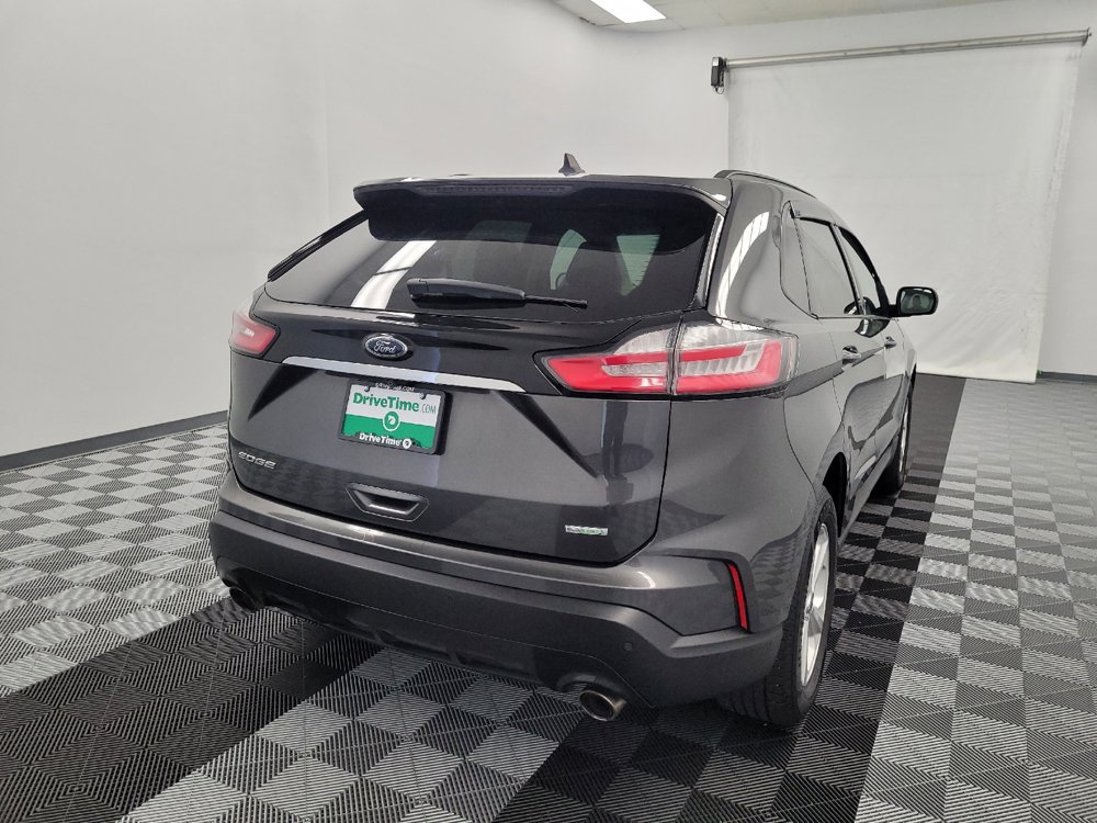 Used 2020 Ford Edge SE FWD image 7