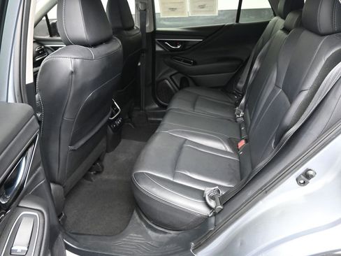 Used 2021 Subaru Outback Limited AWD/4WD image 14