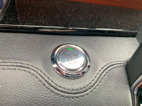 Used 2024 Lincoln Navigator Reserve image 25