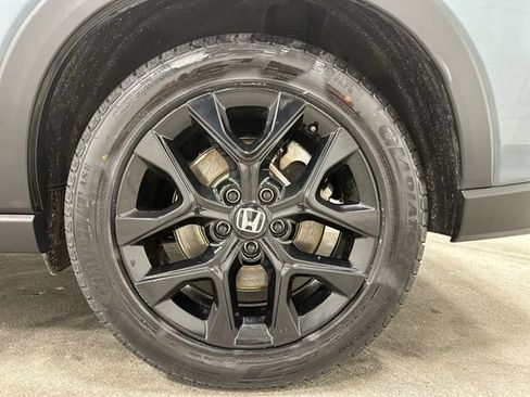 Used 2025 Honda HR-V Sport image 12