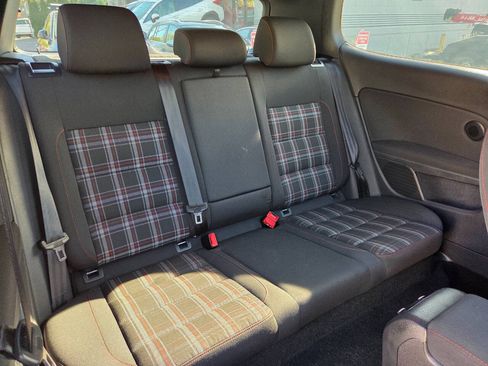 Used 2012 Volkswagen GTI 2-Door FWD image 18