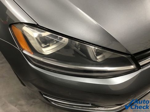 Used 2016 Volkswagen Golf SEL w/ Lighting Package (SEL) image 17