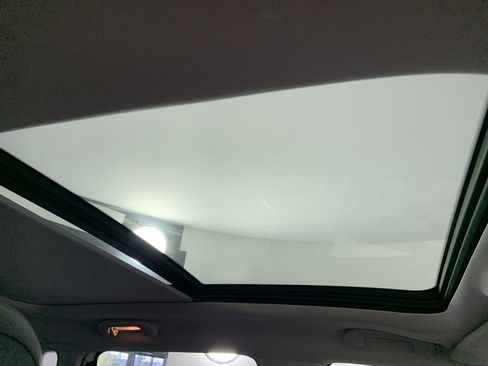 Used 2018 Jeep Compass Trailhawk w/ Navigation Group image 15