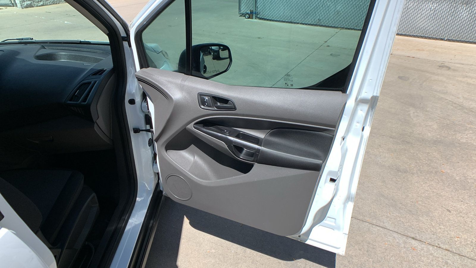 Used 2022 Ford Transit Connect XL FWD image 19