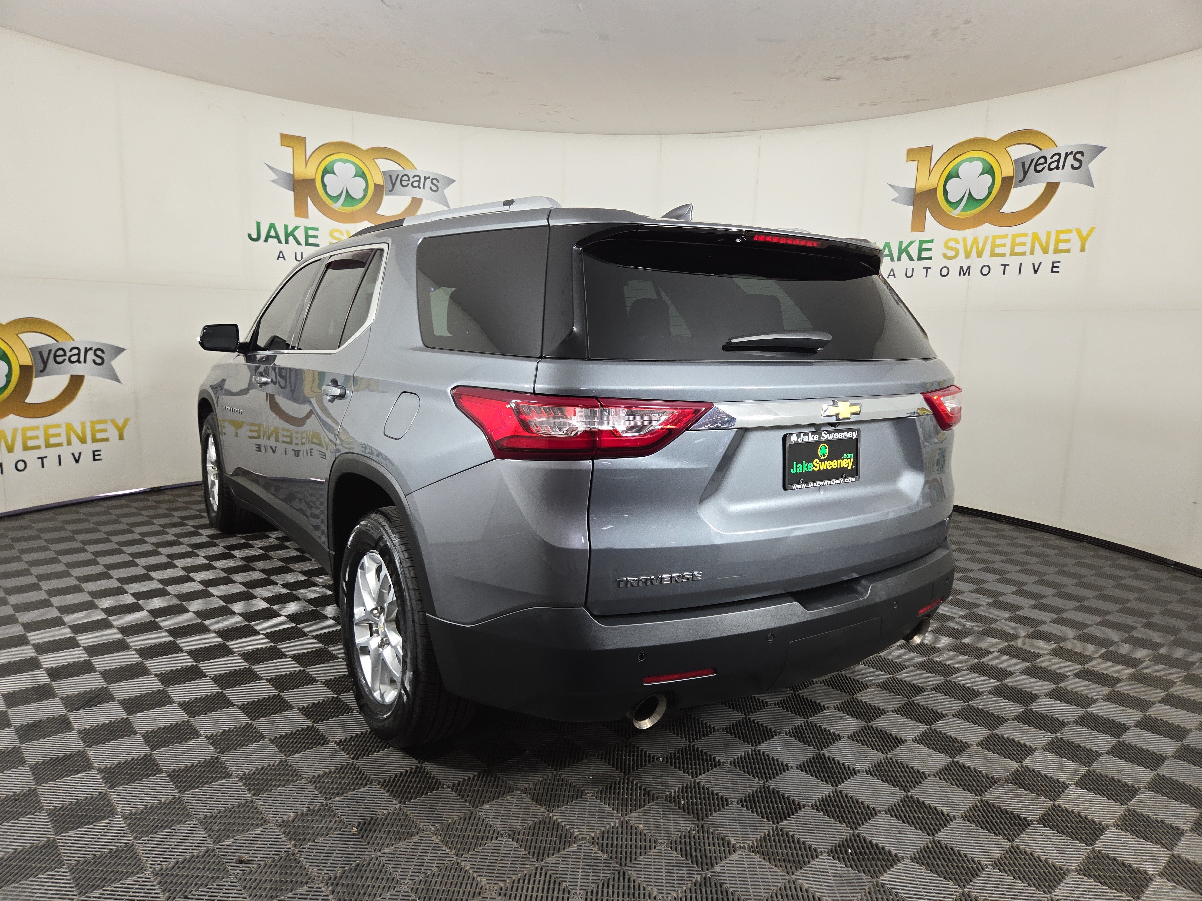 Used 2018 Chevrolet Traverse LT FWD image 6