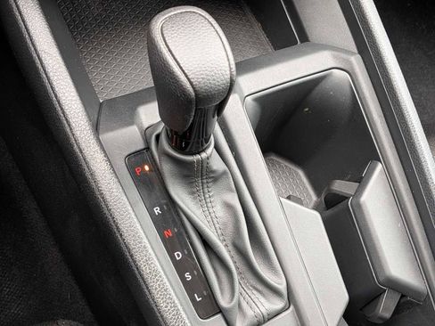 Certified 2023 Honda Accord EX image 30