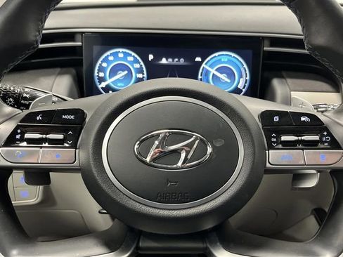 Used 2024 Hyundai Tucson Limited image 18
