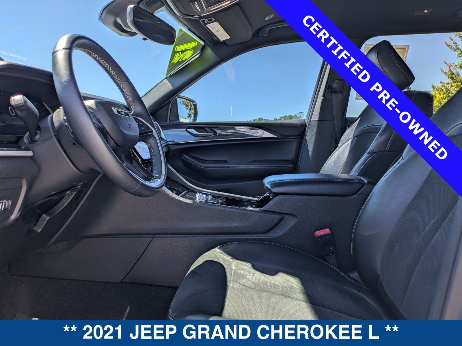 Used 2021 Jeep Grand Cherokee L Laredo RWD image 29