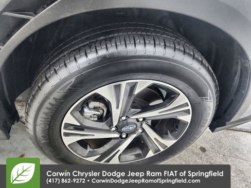 Used 2024 Subaru Crosstrek 2.0i Premium image 34