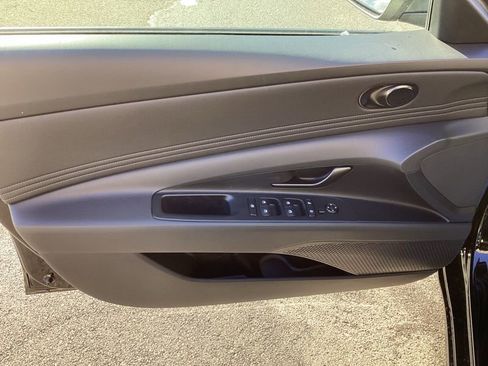 New 2026 Hyundai Elantra Sport FWD image 21