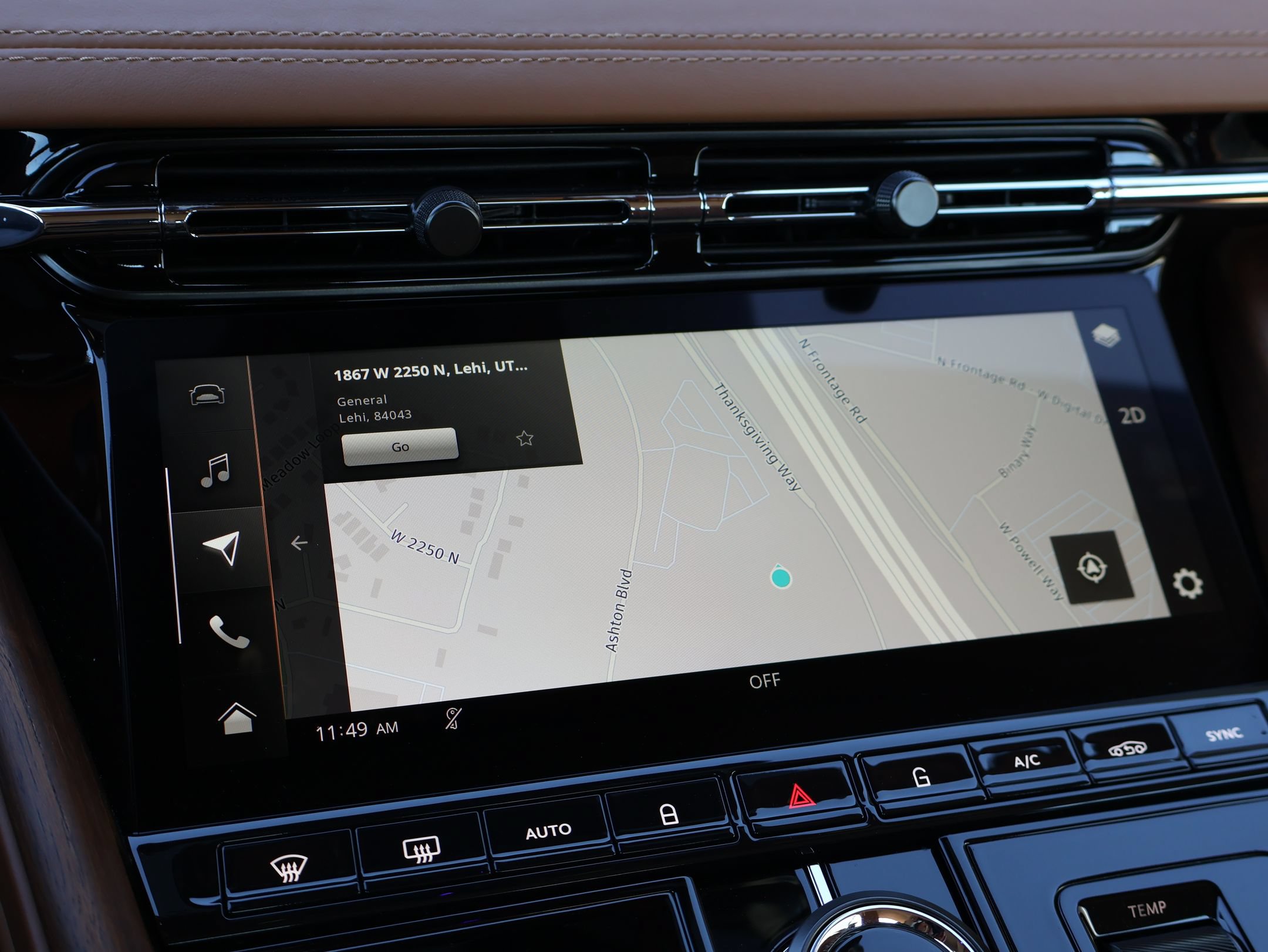 Used 2024 Aston Martin DB12 Convertible RWD image 20
