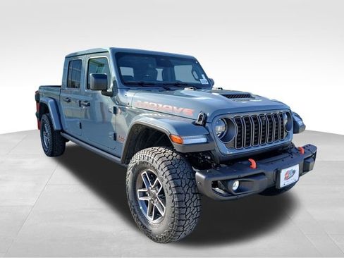 New 2026 Jeep Gladiator Mojave AWD/4WD image 7