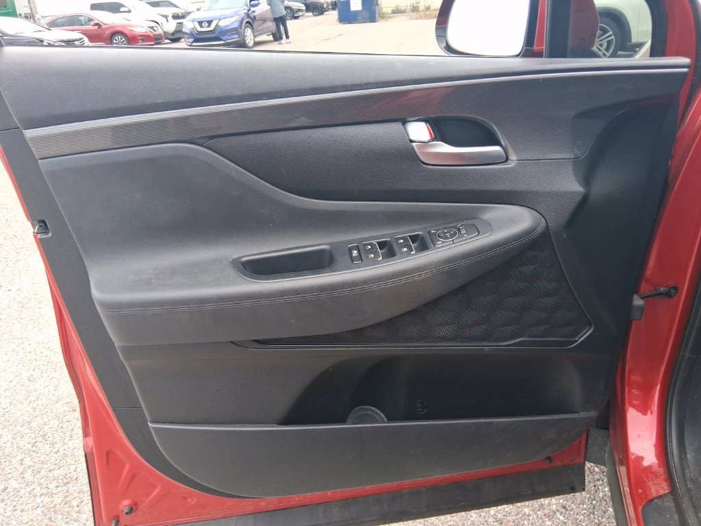 Used 2021 Hyundai Santa Fe SEL FWD image 11