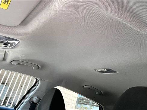 Used 2023 Hyundai Elantra SEL FWD image 12