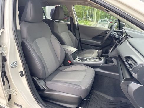 Used 2025 Subaru Crosstrek 2.0i Premium AWD/4WD image 9
