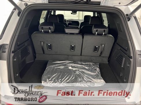 New 2026 Chevrolet Traverse LT w/ Driver Confidence Package image 37