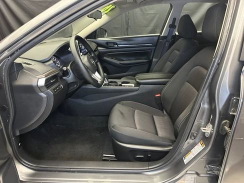 Used 2026 Nissan Altima 2.5 SV AWD/4WD image 21