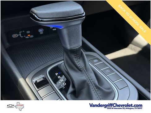 Used 2025 Hyundai Kona SEL FWD image 18