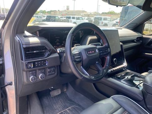 Used 2025 GMC Yukon XL AT4 Ultimate w/ LPO, Floor Liner Package AWD/4WD image 12