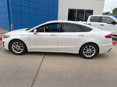 Used 2019 Ford Fusion SEL image 8